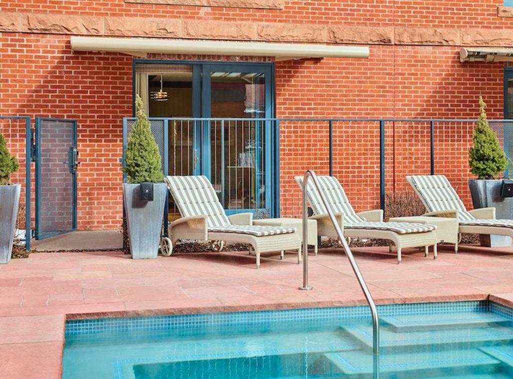 Hotel Jerome, An Auberge Resort Aspen Buitenkant foto